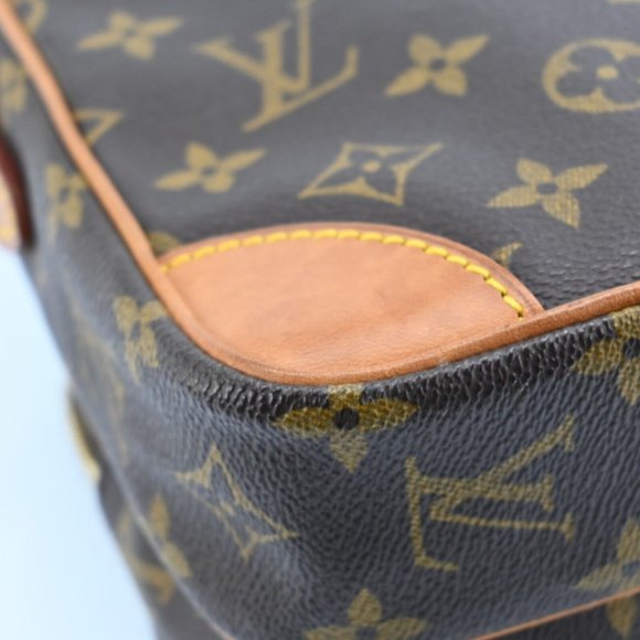 Louis Vuitton Amazone Shoulder Cross #49988L44B - Picture 8 of 15